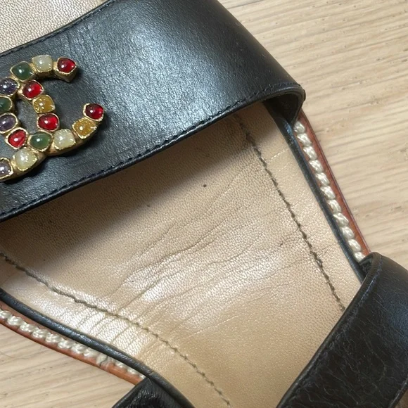 Chanel bead logo sandals authentic 🎀 - Picture 16 of 17